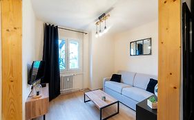 La Galleanne Studio Agreable Et Chaleureux